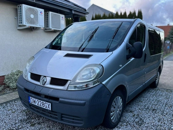 Renault Trafic cena 28900 przebieg: 204000, rok produkcji 2005 z Wrocław małe 29